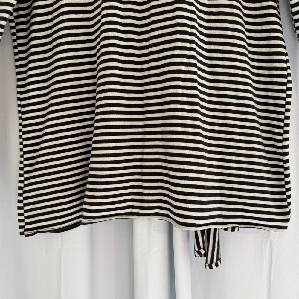 Anthropologie T.LA Black White Striped Tie Front Long Sleeve Tee Women’s Large - Picture 9 of 10